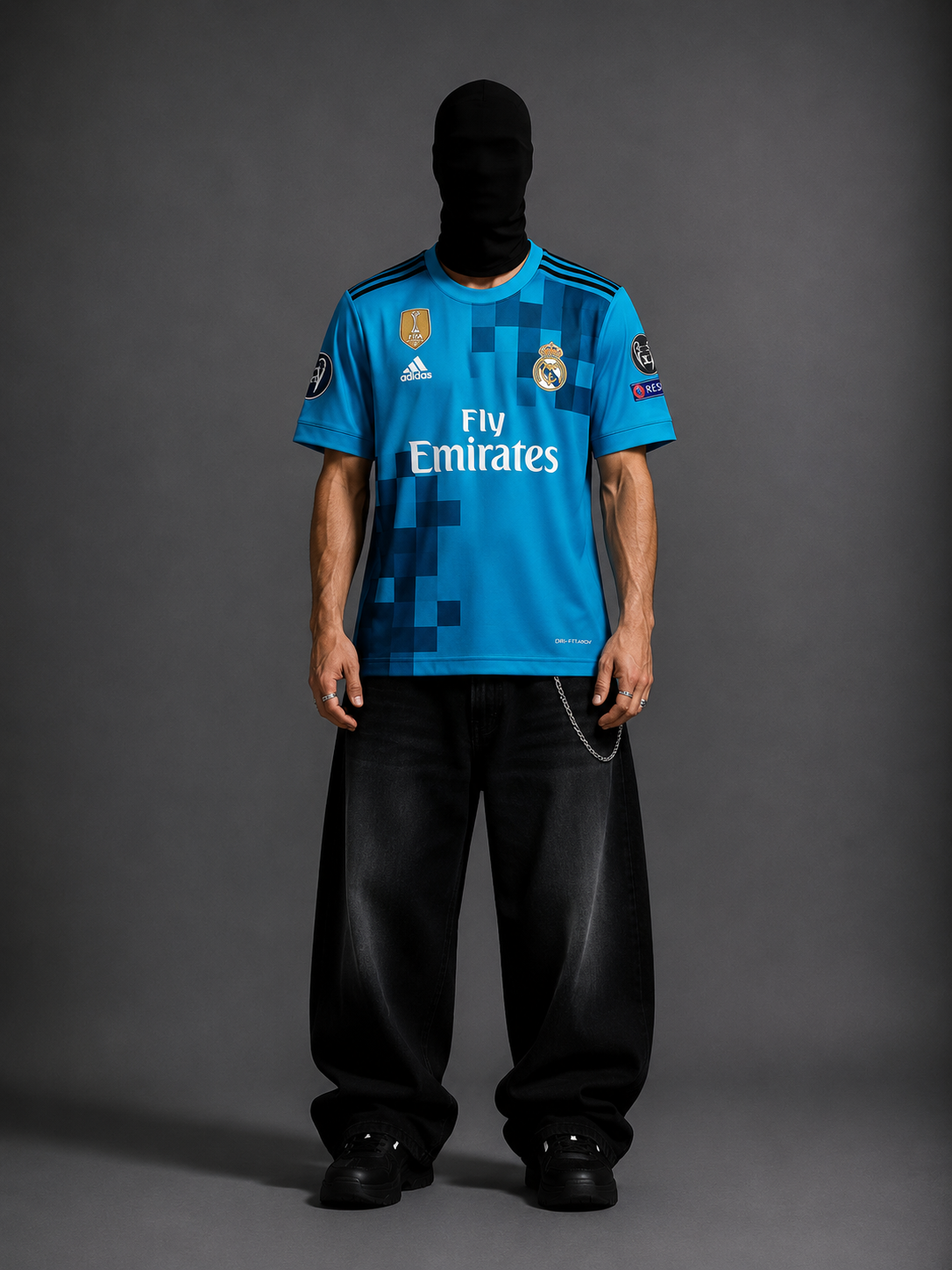 Ronaldo 2017-18 real madrid half sleeves retro