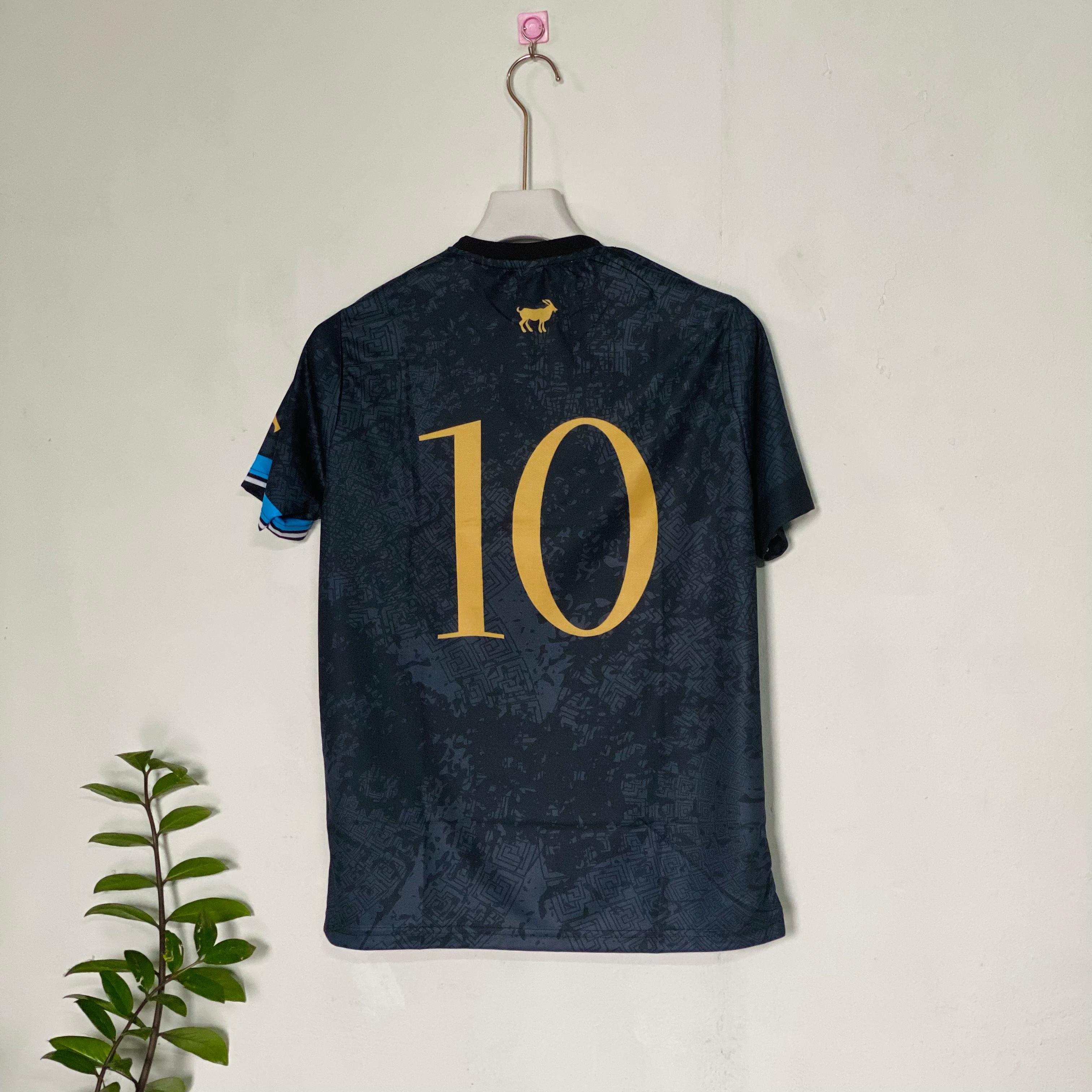 Messi Argentina GOAT edition half sleeves kit