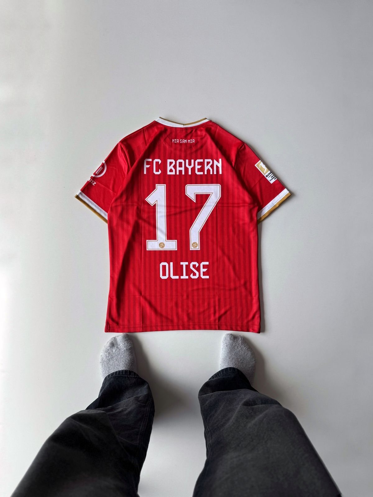 Fc Bayern Olise half sleeve